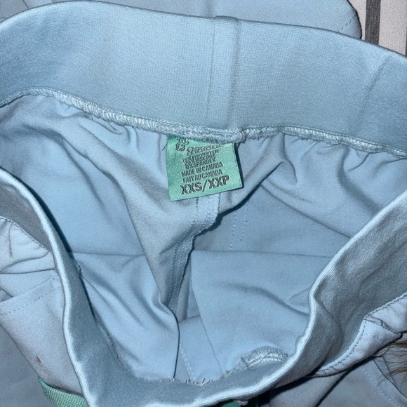 Light Blue Women's Scrub Set - Picture 3 of 3